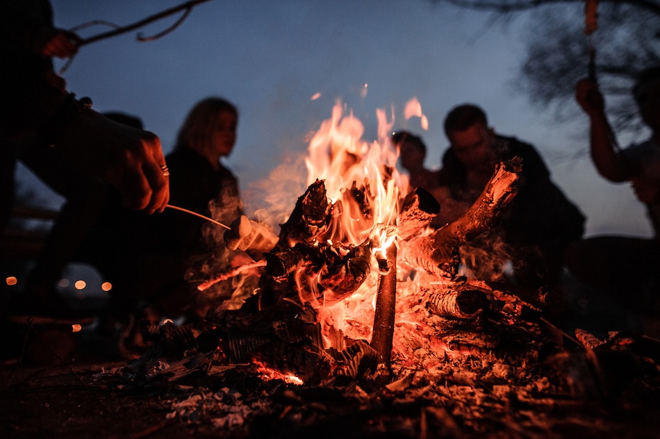 campfire img