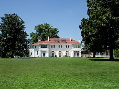 Cutrer Mansion